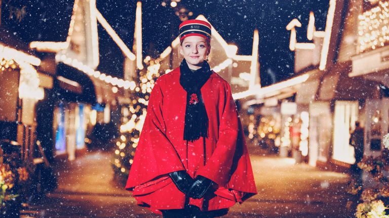 bicester-village-Christmas-Host-2023